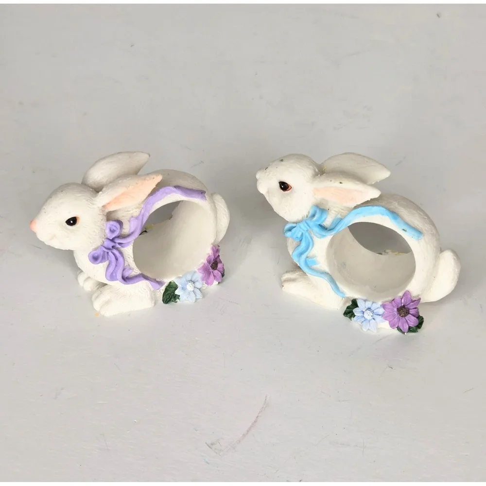 VTG Easter Bunny Rabbit Napkin Rings Set of 2 White Pastel Floral Spring Decor